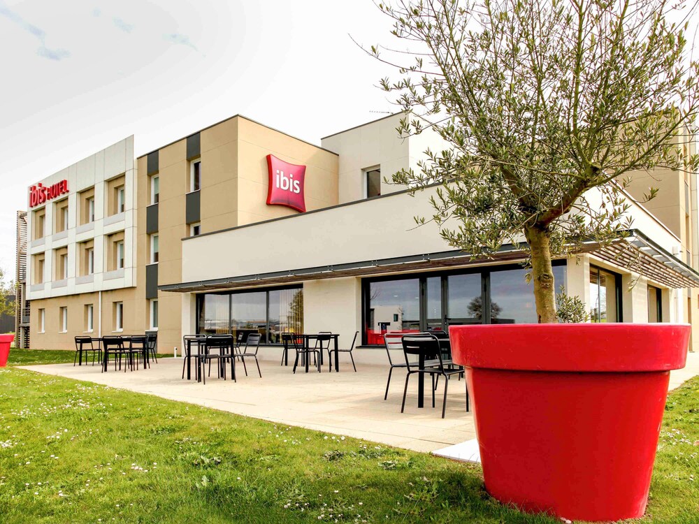 Ibis Les Herbiers In Les Herbiers Hotels Com