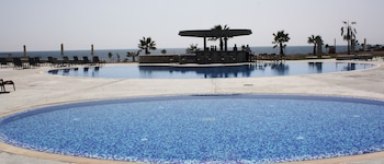 Φωτογραφία του Amphora Hotel & Suites, Πάφος