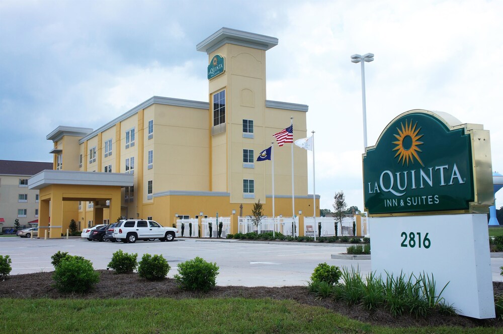 Book La Quinta Inn Suites Gonzales In Hotels La Quinta Inn Suites Gonzales