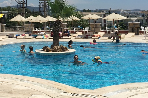 Hotels Com Deals Discounts For Hotel Reservations From Luxury Hotels To Budget Accommodations