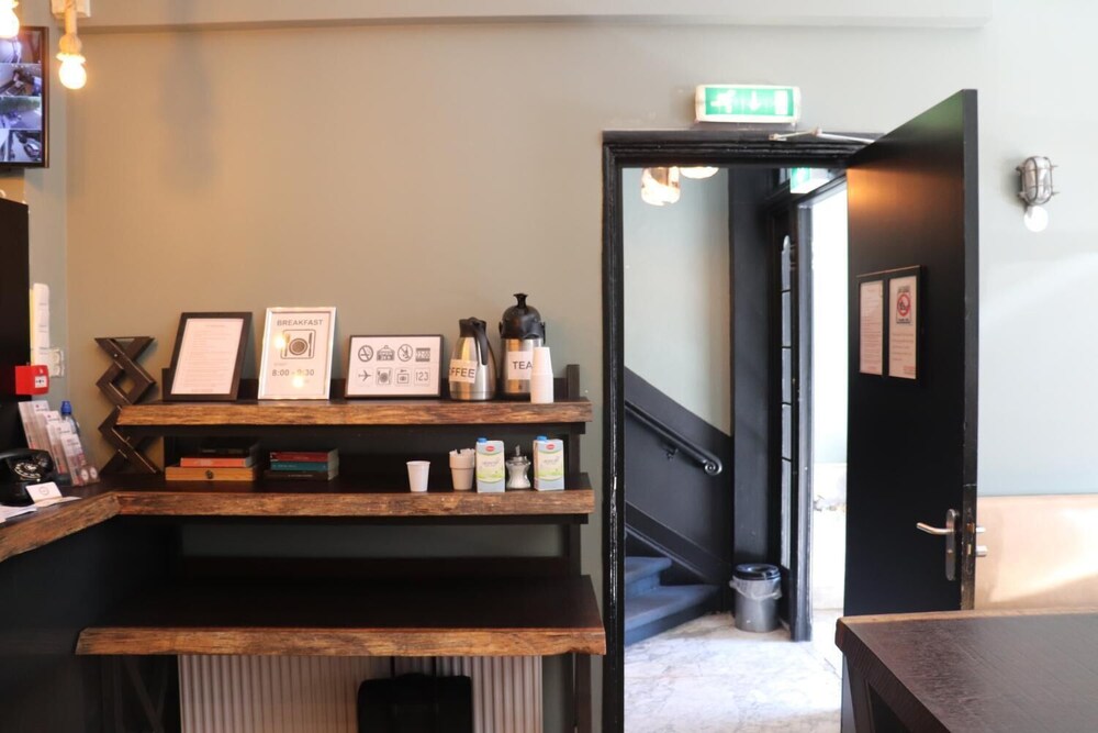 Book Amsterdam Hostel Annemarie In Amsterdam Hotels Com