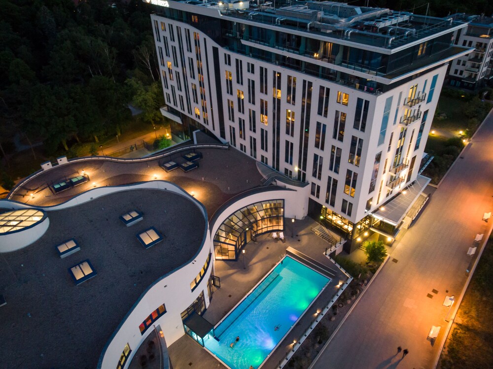 Aja Warnemuende Rostock Hotels Com