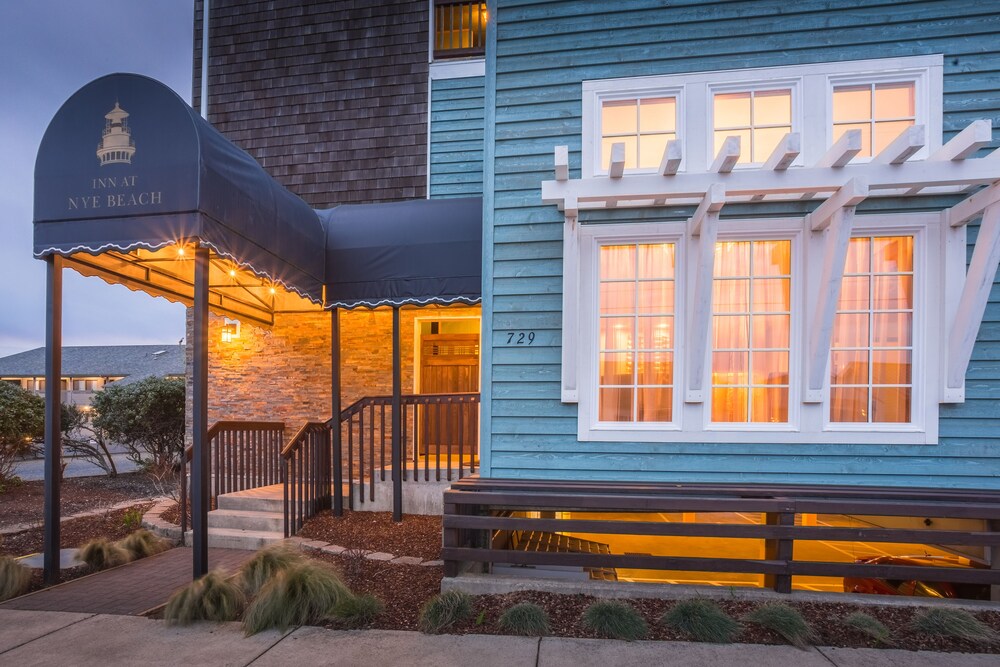 Book Inn At Nye Beach In Newport Hotels Inn At Nye Beach Newport