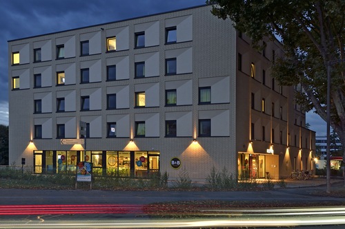 Book B B Hotel Karlsruhe In Karlsruhe Hotels Com