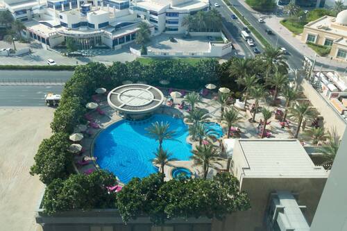 احجز الفخامة المطلقة في شقة من 3 غرف نوم في مساكن ذا ريزيدنسيز شانغري لا دبي في دبي قارن أسعار الفنادق في دبي