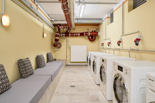 book schwan locke in munich hotels com