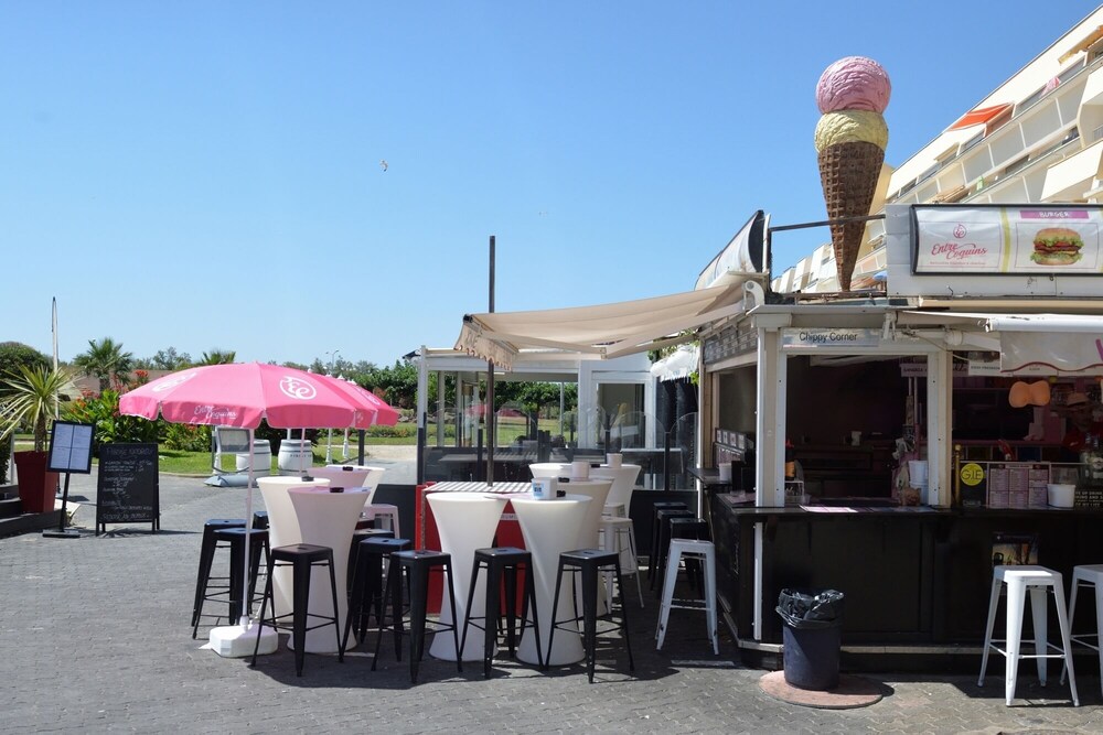 Hotel Libertin R5 Village Cap D Agde In Agde Hotels Com