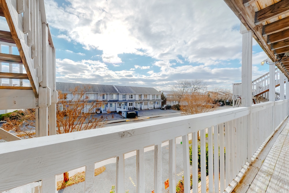 second floor condo with central ac, high-speed wifi, and private