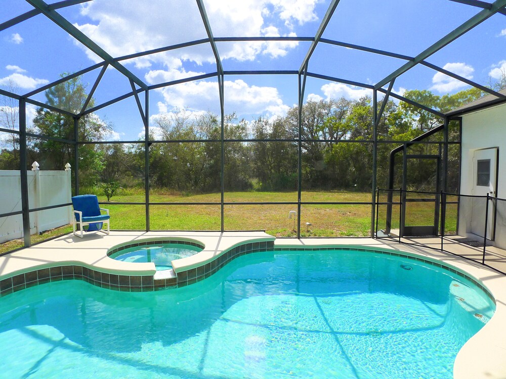 5 ベッド プール ホーム オン ゲーテッド コミュニティ ダヴェンポート の宿泊予約 ホテルズドットコム