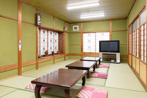 Oyo 旅館 崎っぽ 南知多 南知多 の宿泊予約 ホテルズドットコム Oyo 旅館 崎っぽ 南知多 南知多 の宿泊予約 ホテルズドットコム