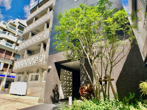 那覇市 のアパートメントホテル 宿泊予約 最安値検索 格安予約 多数の宿泊施設のキャンセル無料 ホテルズドットコム