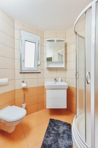 Book Apartments Barac Podstrana In Podstrana Hotels Com