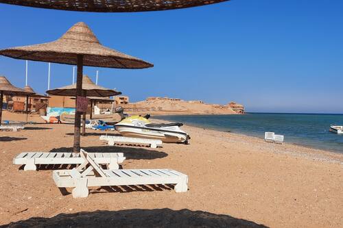 احجز شاليه العين السخنة في عتاقة قارن أسعار الفنادق في عتاقة