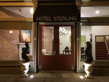 Top 10 Hotels In Monroe Michigan