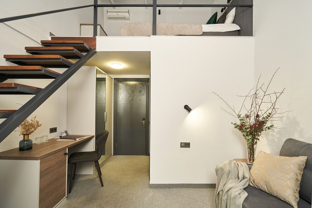 Otel Deribas Odessa Hotels Com