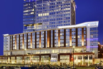 15 Closest Hotels To Firstenergy Stadium In Cleveland