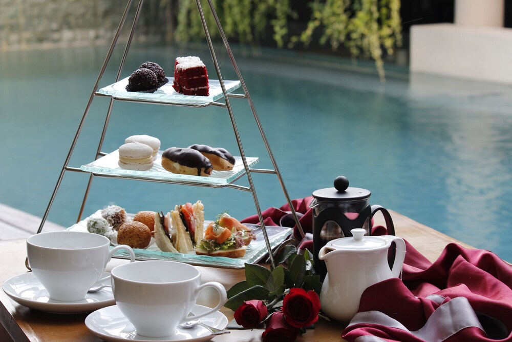 Get Berry Amour Romantic Villas Pics