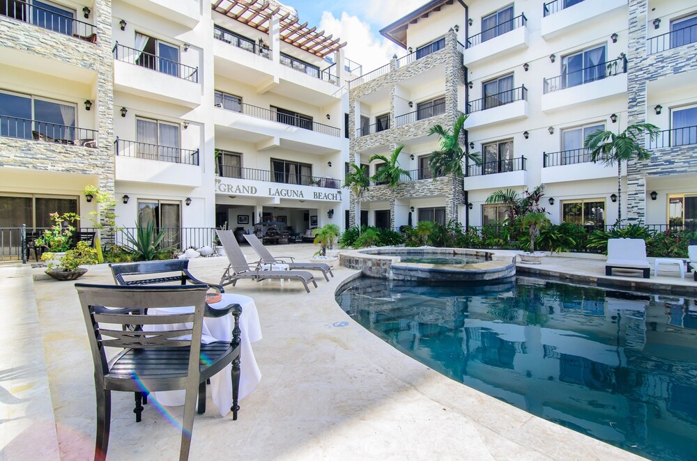 Book Grand Laguna Beach in Sosua