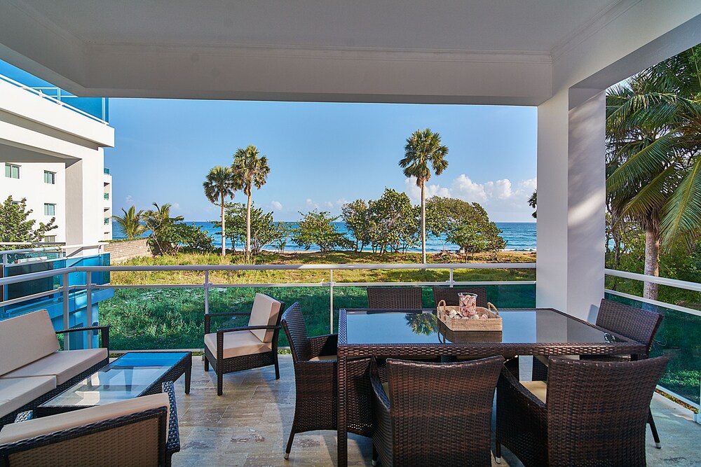 moana surfrider partial ocean view tower