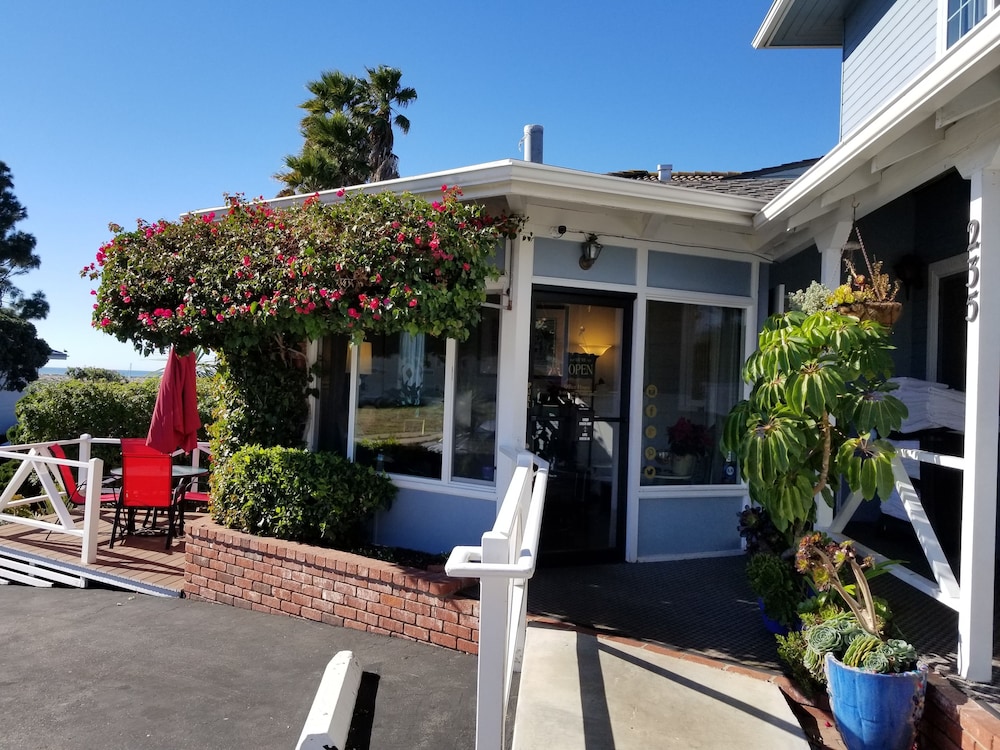 Pleasant Inn In Morro Bay Hotels Pleasant Inn Morro Bay