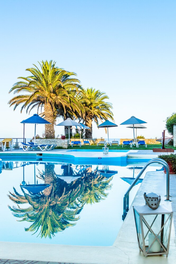 Book Pela Mare Hotel In Malevizi Hotels Com