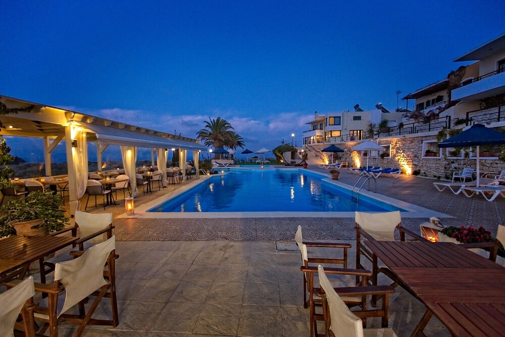 Book Pela Mare Hotel In Malevizi Hotels Com