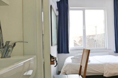 Best Hostels In Moda From 12 Night Hotels Com Best Hostels In Moda From 12 Night Hotels Com
