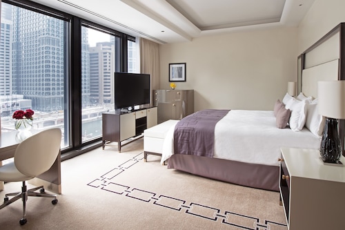 Book The Langham Chicago In Chicago Hotels Com