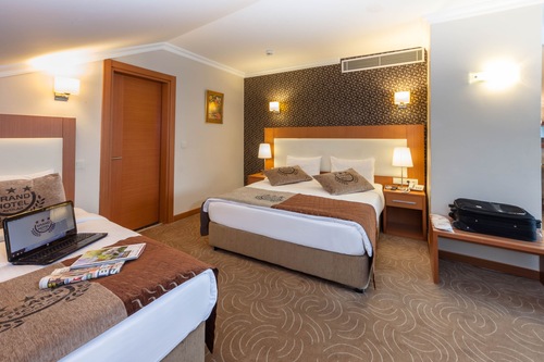 Book Grand Hotel Avcilar In Besyol Mahallesi Hotels Com