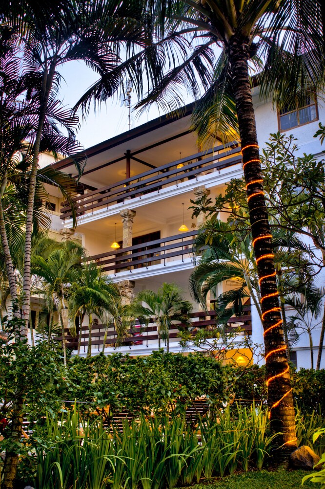 Sari Bunga Hotel In Seminyak Hotels Com