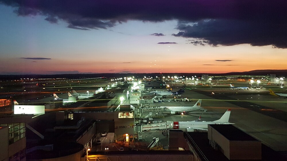 ブロック ホテル ロンドン ガトウィック エアポート ガトウィック の宿泊予約 ホテルズドットコム