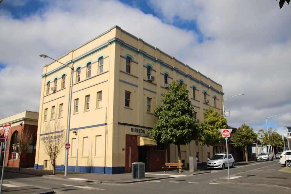 Nireeda Apartments Geelong Geelong Book At Hotels Com