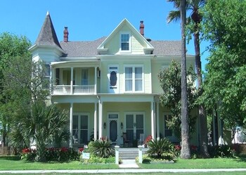 Top 10 Hotels In Refugio Texas