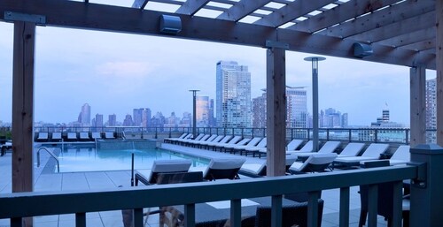 monaco jersey city hotel