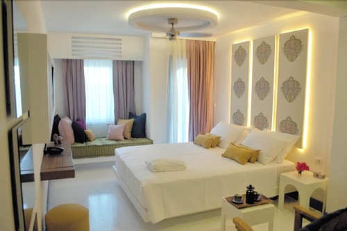 Book La Brezza Suite Hotel In Bodrum Hotels Com