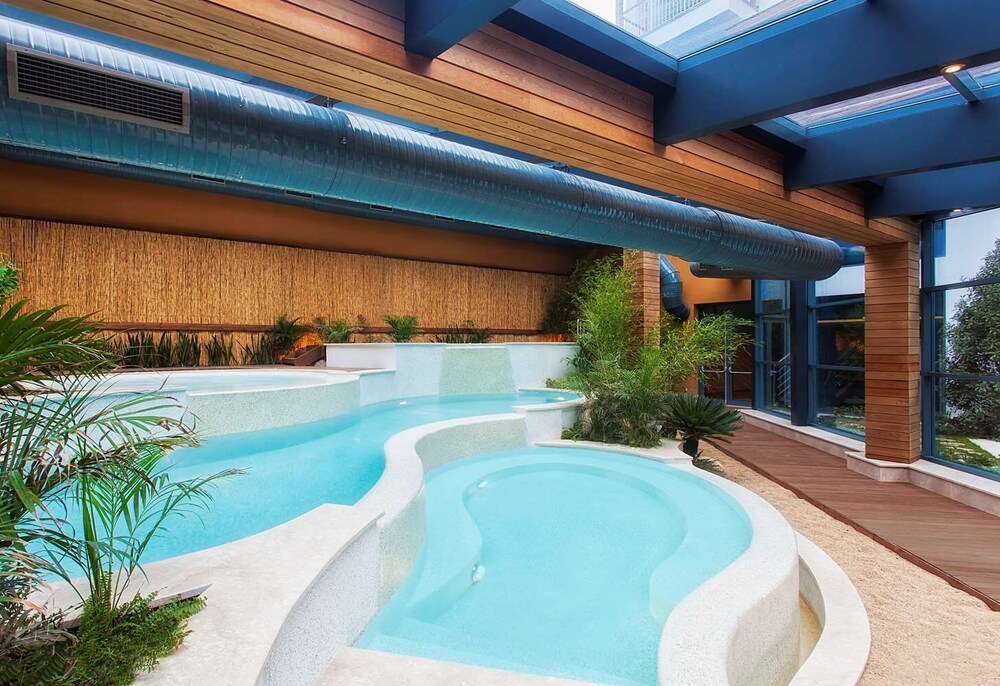 Hotels Com Deals Discounts For Hotel Reservations From Luxury Hotels To Budget Accommodations