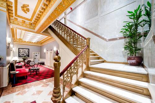 Radio City Apartments New York Hotels Com Radio City Apartments New York Hotels Com