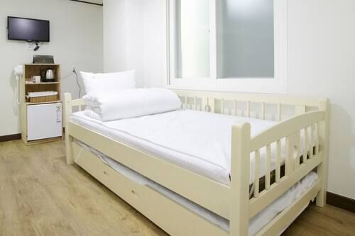 シンチョン ホンデ ゲストハウス ソウル の宿泊予約 ホテルズドットコム シンチョン ホンデ ゲストハウス ソウル の宿泊予約 ホテルズドットコム