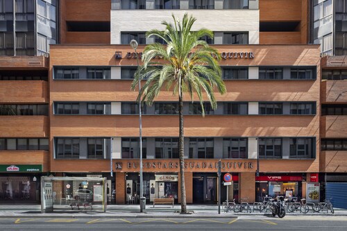 セビリア ベニト ビジャマリン スタジアム 周辺のホテル 宿泊予約 格安ホテル予約 最安値検索 ホテルズドットコム