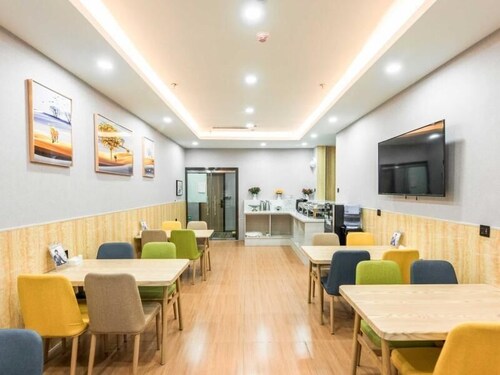 greentree inn hohhot yuquan district taoli west st预订, 2019