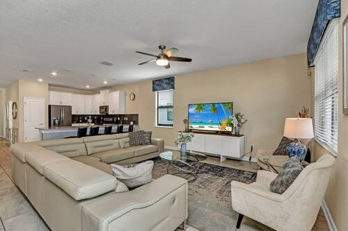 Luxury Lake View 9 Bedr Villa Games Room Theater 9 Bedroom Home Em Kissimmee Hoteis Com Luxury Lake View 9 Bedr Villa Games Room Theater 9 Bedroom Home Em Kissimmee Hoteis Com