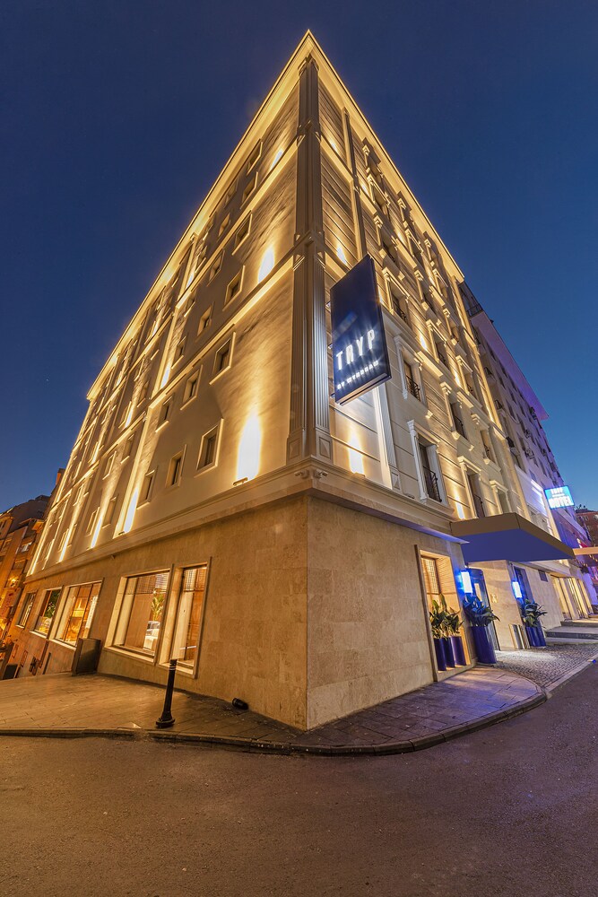 TRYP By Wyndham Istanbul Sisli Hotel