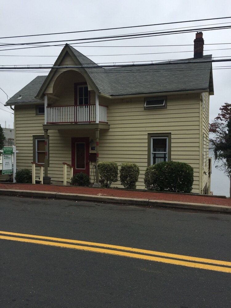 Grandview on Hudson, Grand ViewonHudson Info, Photos, Reviews Book