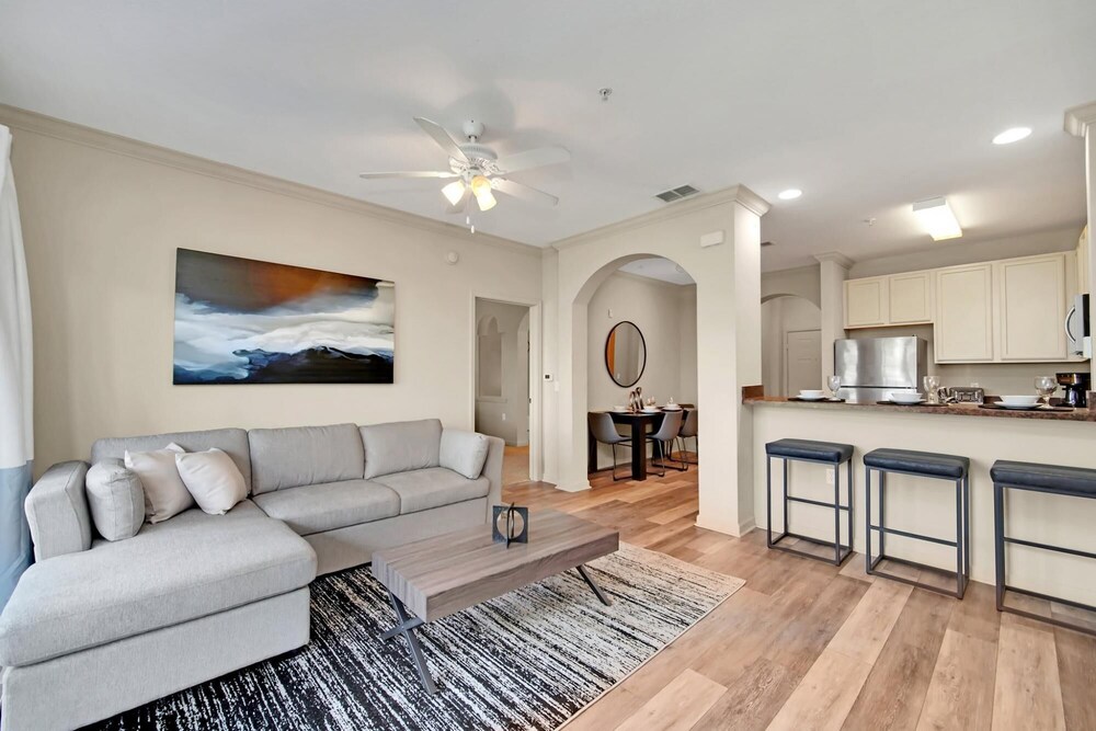 クロース トゥ ディズニー スペーシャス 3 ベッドルーム コンド ウィズ プール ホット タブ ウィンター ガーデン の宿泊予約 ホテルズドットコム