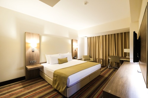 Book Ramada Plaza By Wyndham Izmir In Izmir Hotels Com