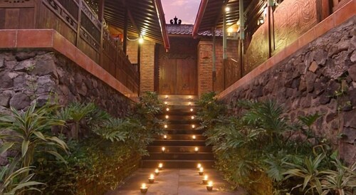 Book Joglo Plawang Boutique Villa In Pakem Hotels Com