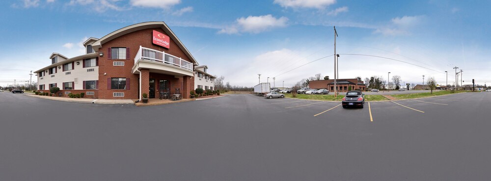 Book Econo Lodge Inn Suites In Shelbyville Hotelscom