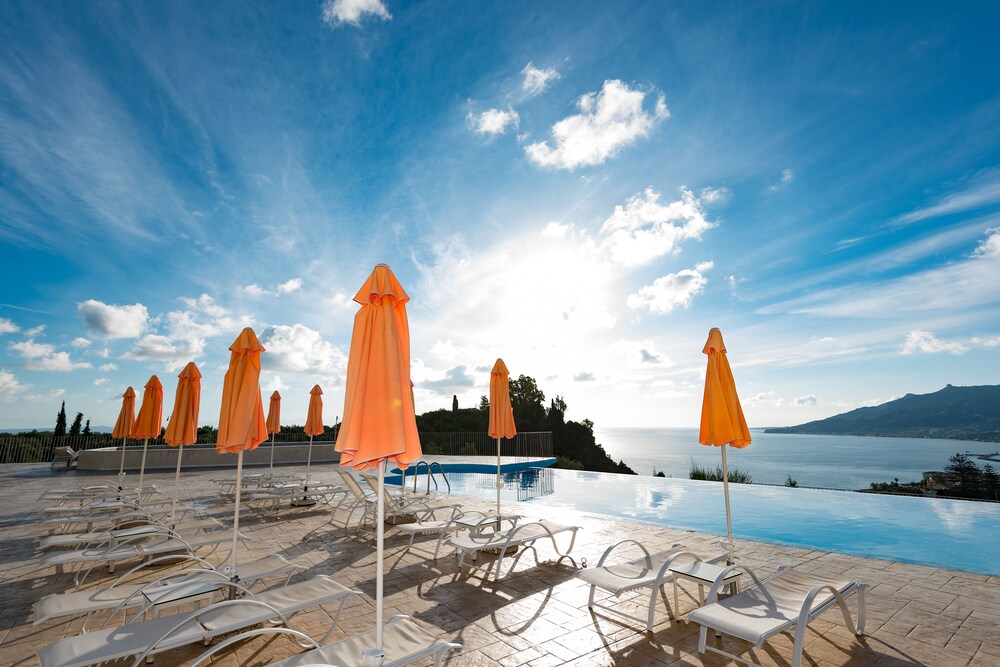 Avalon hotel zante reviews Clearance