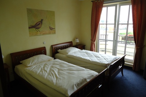 Book Hotel Landhaus Milser In Duisburg Hotels Com