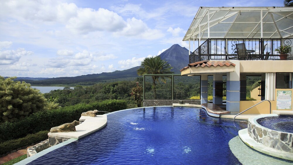 Book Hotel Linda Vista in La Fortuna
